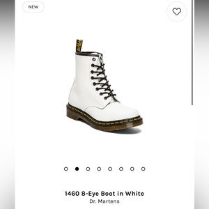 Smooth white Dr. Martens size US w7